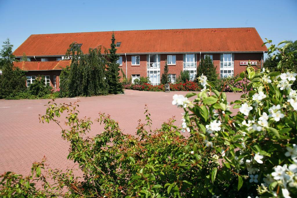Hotel Weide Satow Exteriér fotografie