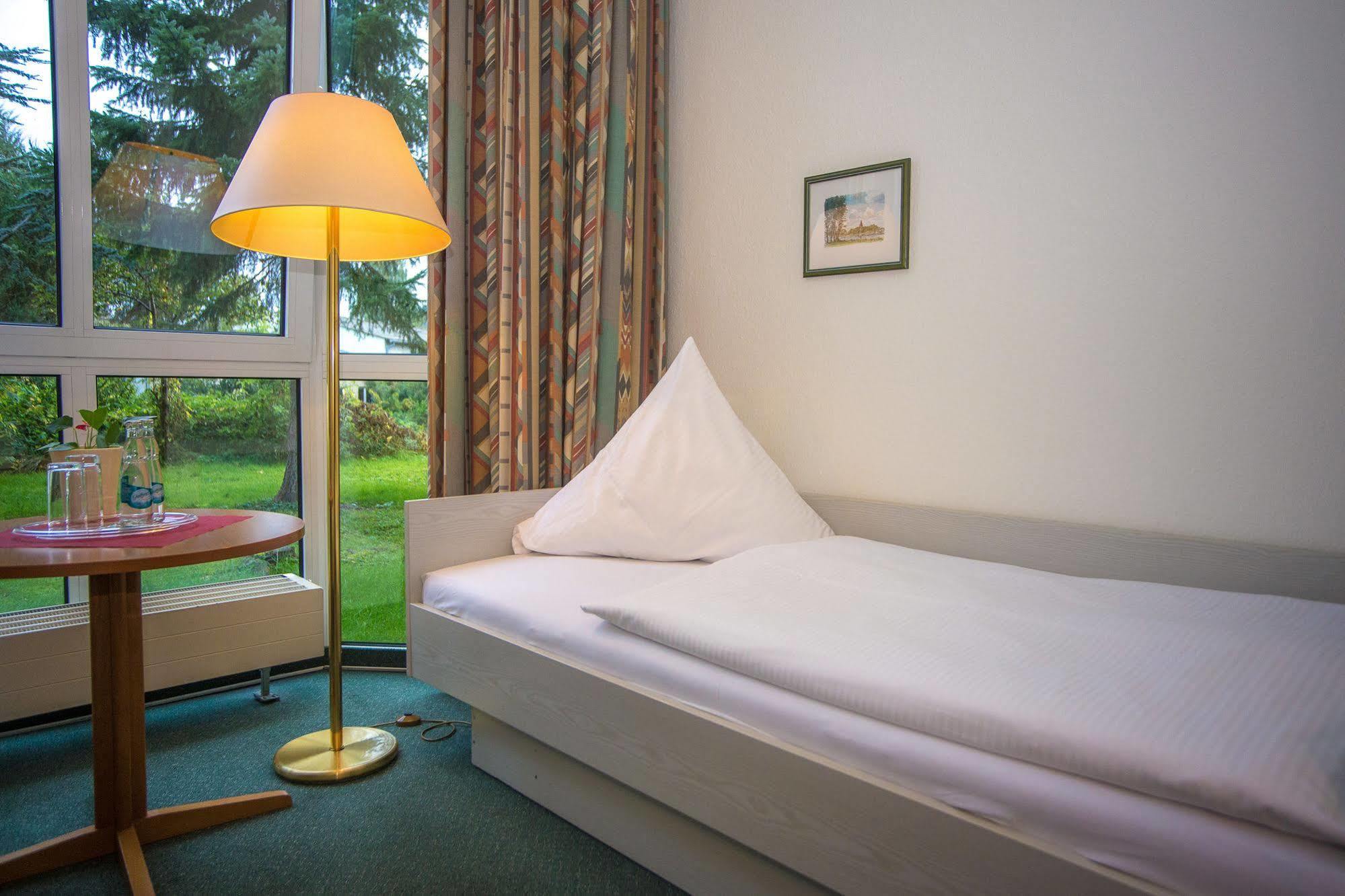 Hotel Weide Satow Exteriér fotografie